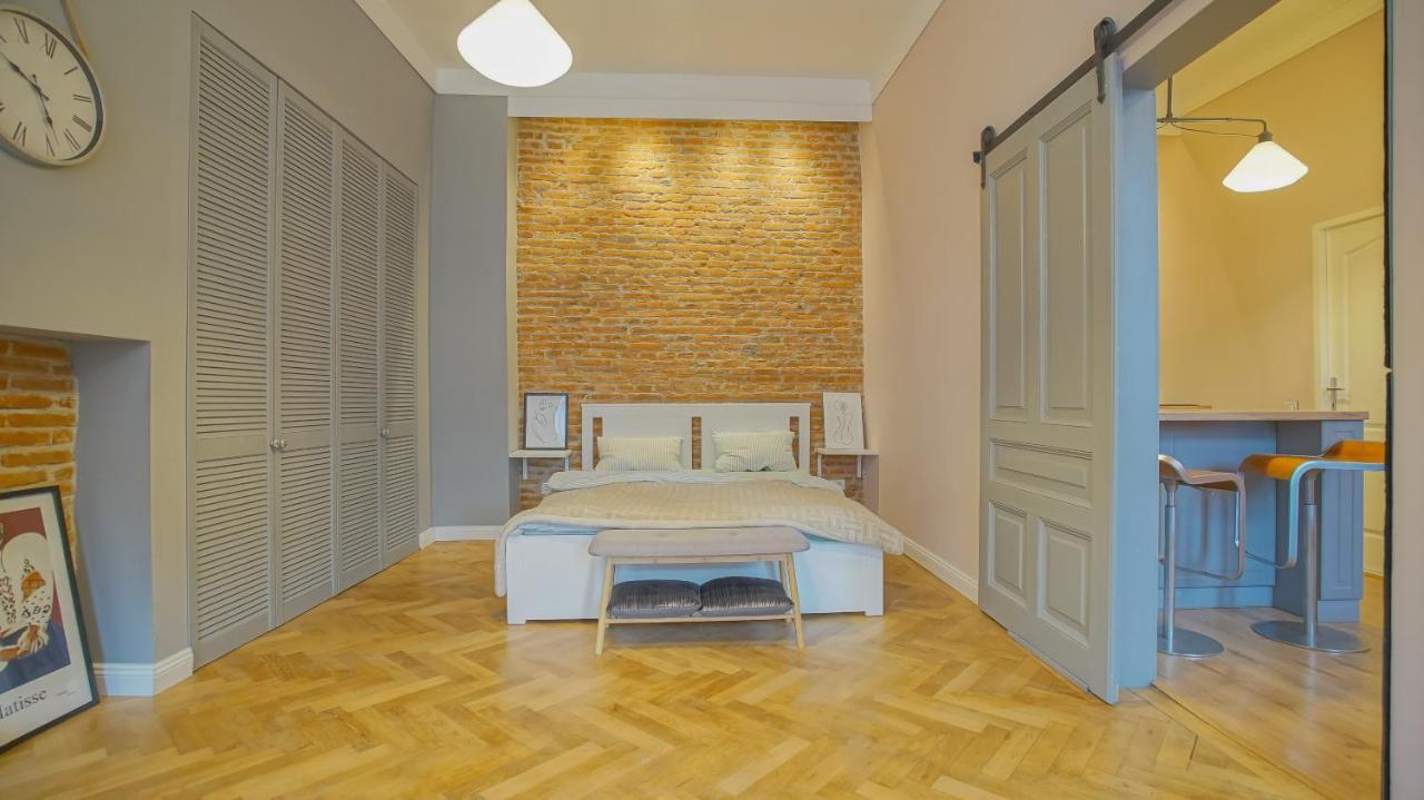 Ferienwohnung Coroni Republic Apart Brașov Exterior foto