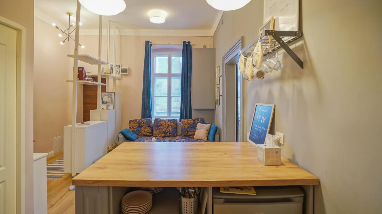 Ferienwohnung Coroni Republic Apart Brașov Exterior foto
